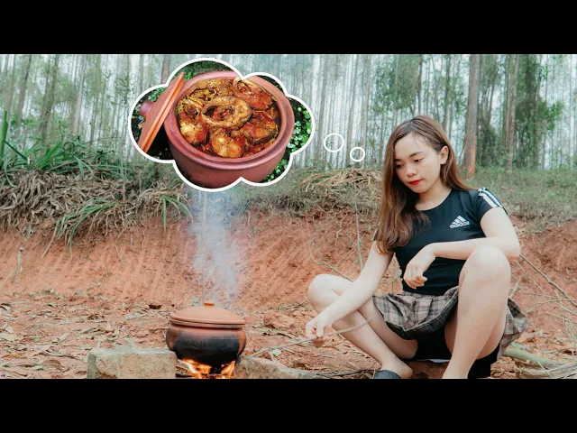 lana daily life - braised fish with galangal in clay pot - the secret to making perfect fish dish